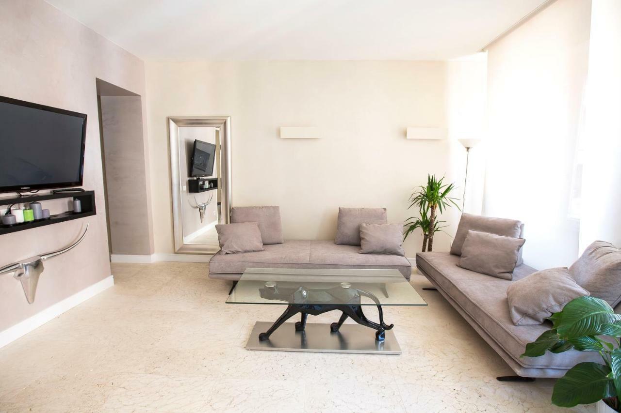 Petra Apartments โรม ภายนอก รูปภาพ