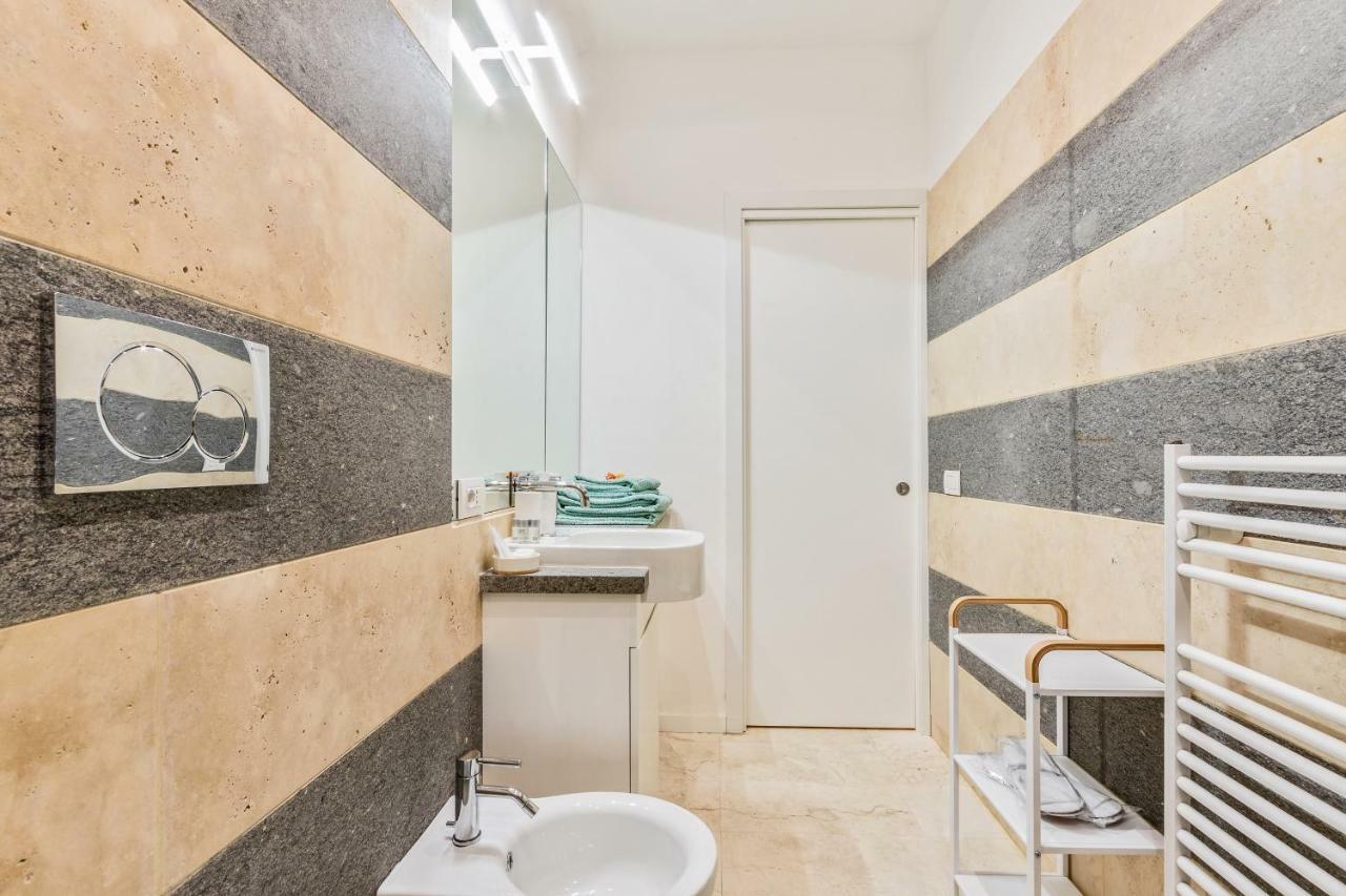 Petra Apartments โรม ภายนอก รูปภาพ
