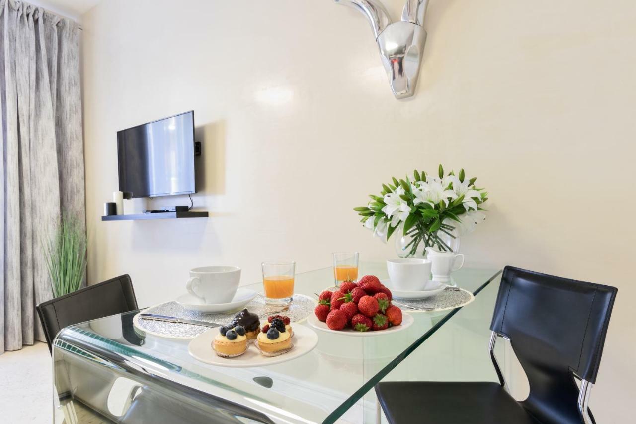 Petra Apartments โรม ภายนอก รูปภาพ